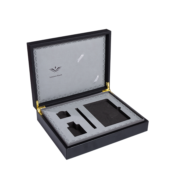 Hộp quà tặng đồ trang sức sang trọng với hộp cứng clasp từ tính